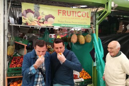 Experience of Exotic Fruits in Paloquemao Market