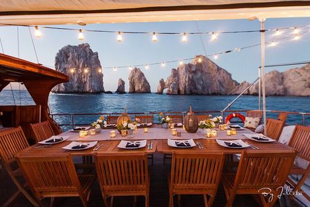 Private Luxury Yacht Cruise on Tu Enamorado