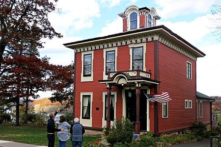 Charming Stillwater, MN, Tour with Private Transportation