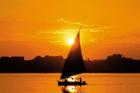 Sunrise and Sunset Felucca Ride Including tour guide