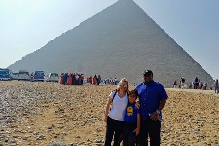 Private Full-Day Tour in Giza Pyramids and Museums from Cairo 