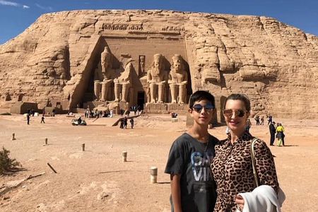 Private Full-Day Abu Simbel Temple Tour from Cairo by Plane
