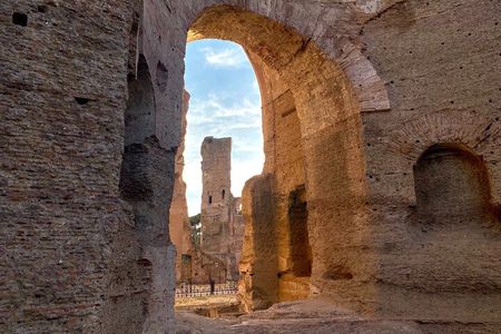 Rome: Semiprivate or Group Tour Caracalla Baths & Circus Maximus