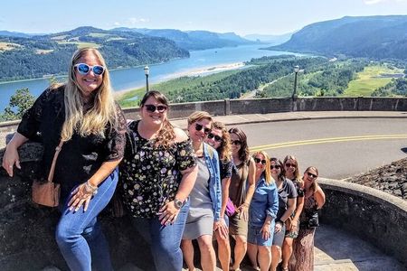 Willamette Valley Wine Tour - For Private Groups 