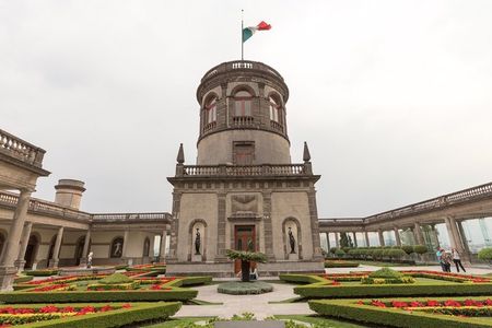 Exclusive Tour to Chapultepec Castle