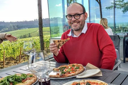 Willamette Valley Pinot Noir & Wood Fired Pizza Pairing Tour