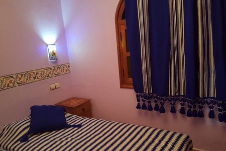 The love of Arts and Crafts : Chefchaouen Berber Weaving Techniques, 
