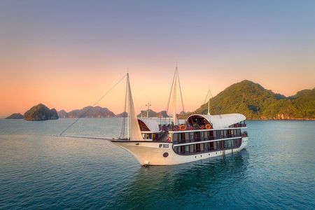 Sena Cruises: Lan Ha Bay 2 days 1 night (Deluxe Balcony room)