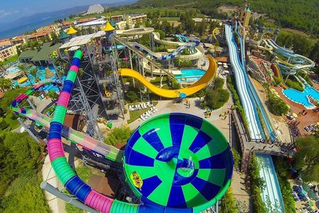 Aqua Fantasy Waterpark Skip-the-Line Tickets