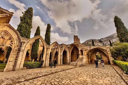 From Nicosia: Nicosia and Kyrenia Private Tour