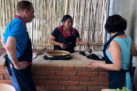 Traditional Cooking Class with Minerva Lopez