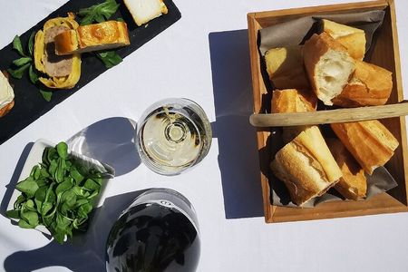 Lunch with Champagne & Ratafia champenois