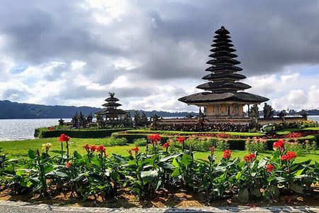 3 Days Private Tour-Tanah Lot Temple-Lempuyang The Gate Of Heaven