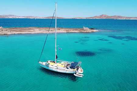 Small group,pass by Delos,swim in Rhenia,snap LVenice, free trans