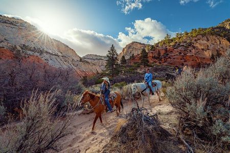 Small-Group East Zion White Mountain Horseback Ride