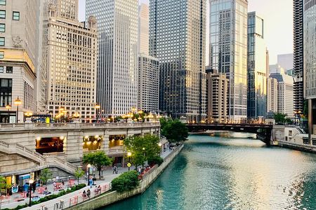 Chicago Tour with Driver and tour Guide