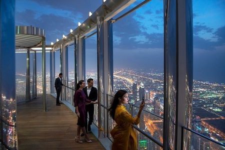 At the Top, Burj Khalifa SKY (Level 148 +125 + 124) Entry Ticket