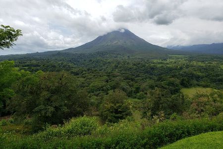 Peak Pursuit: Embark on the Arenal Volcano Hike Expedition
