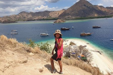 Komodo island Trip:Rinca,Kelor,Menjarite,Bidadari and Rangko Cave