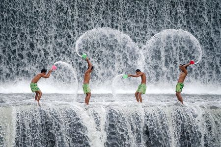 Blue Lagoon & Tanjung Jepun snorkeling with Kanto Lampo WaterFall and Monkey bar