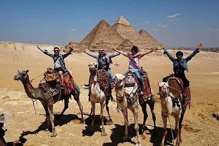 Pyramids of Giza-Saqqara-Dahshur and Memphis Private Day Tour