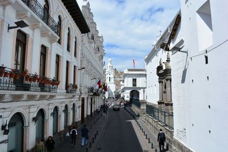 Quito on foot: A feast of art, history, flavors and traditions