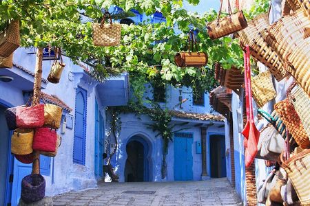 Fez to Chefchaouen Day Trip - group tour