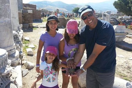 Private Ephesus and Turkish Bath Tour from Kusadasi Port 