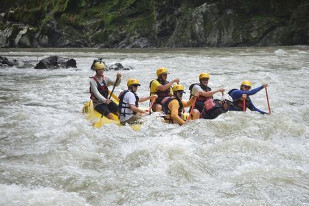 1 day Pacuare River Rafting with Transportation and Lunch
