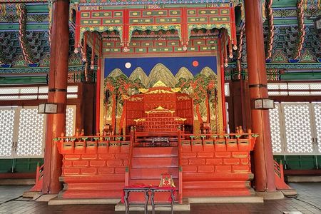 (Small Group) Palace & Seoul Old Town Highlights