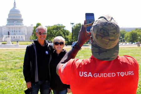 Washington DC Highlights Tour with Top Landmarks and Memorials
