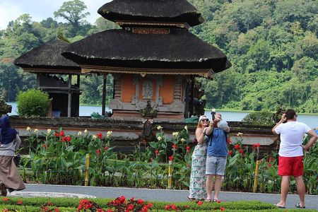 Private Tour Water Temples Hidden Waterfall and Rice Terrace