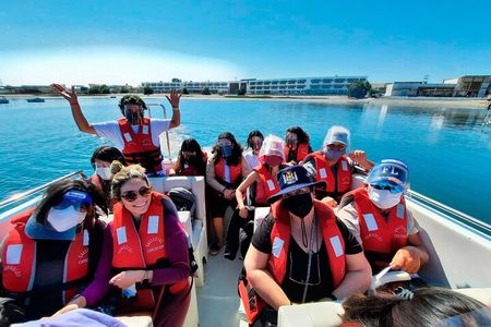 Visit to Paracas, Ballestas Islands and Huacachina
