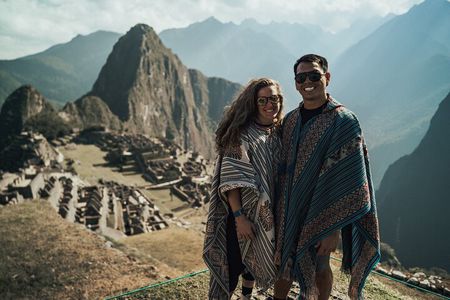 4-Day: Sacred Valley, Machu Picchu, Rainbow Mountain and Humantay