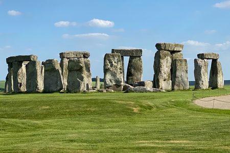 Private Guided Tour of Ancient and Magical Stonehenge