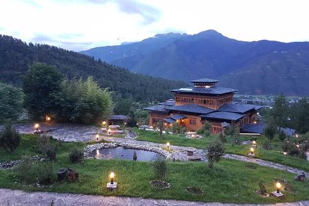 9 Days Authentic Bhutan Tour by Local Experts