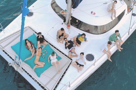 Sailing Catamaran, SpeedBoat to Banana Beach at Koh Hey (Coral Island)