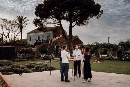 Etna Urban Winery - Sunset vineyard Walk and Tasting Dinner