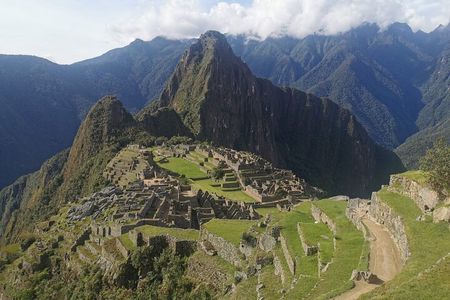 2-Day Tour in Sacred Valley and Machu Picchu from Cusco 