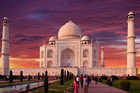 Private Guided Same Day Trip to Agra from Delhi by Road