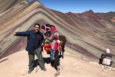 Private Experience Vinicunca Rainbow Mountain Full-Day from Cusco