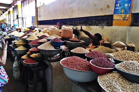 Half-Day Private Tour of Nima Market with Pick Up