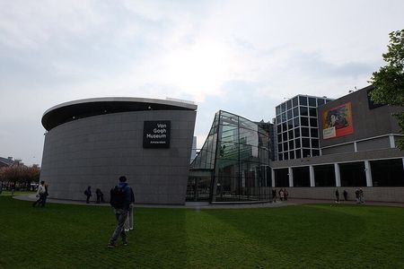 Amsterdam: Van Gogh Museum Entrance and Guided Tour 