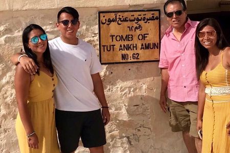 Valley of the Kings and Hatshepsut Temple Day Tour in Egypt