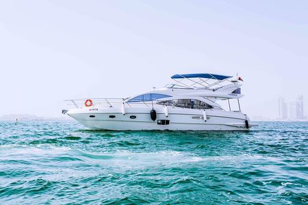 Luxury Yacht Dubai - Book 56 ft Yacht Cruise up to 24 people