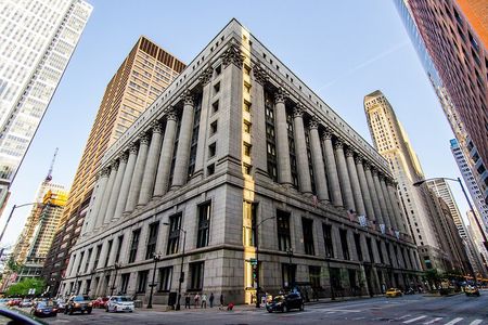 Chicago Walking Tour: Connecting Past and Present