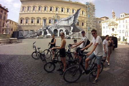 Rome Highlights by E-Bicycle