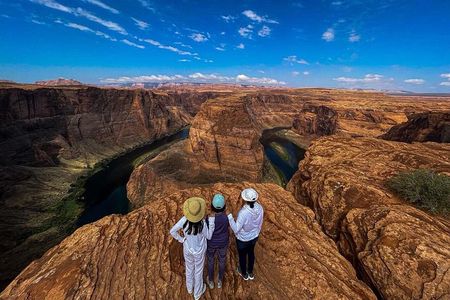 Upper Antelope Canyon and Horseshoe Bend Tour from Page, AZ