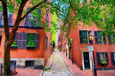Beacon Hill History + Scenic Photo Walking Tour