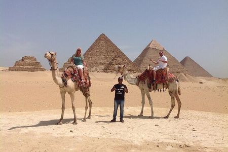 Private tour to Giza Pyramids, Saqqara and Memphis